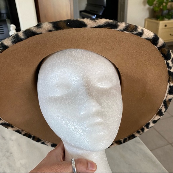 Preston & York 100% Wool Hat Camel Tan Cheetah Trim Print Women’s Hat Derby Hat - Picture 7 of 12
